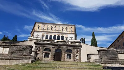 Palazzo Farnese & Villa Lante: Renaissance Garden Tour