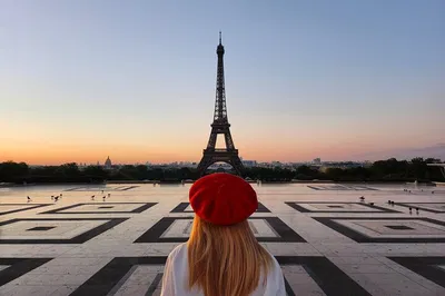 Paris Sunrise Walking Tour: Witness the City of Lights Awaken!