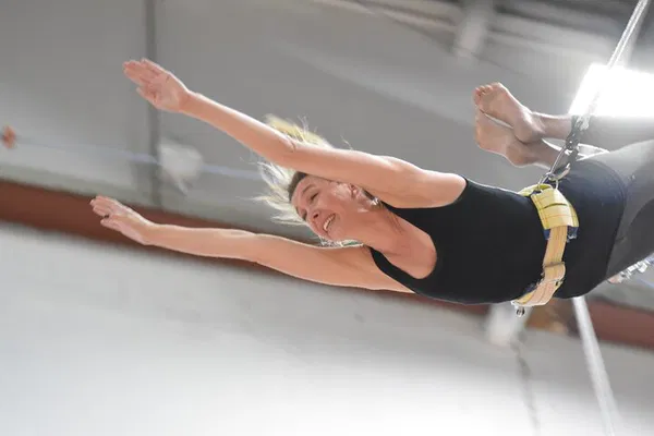 Fly High: Trapeze Class in Montreal!