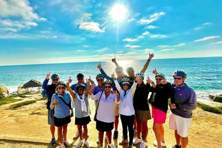 Effortless Coastal Views: La Jolla & Pacific Beach E-Bike Adventure
