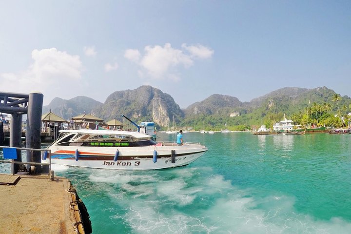 Speedboat Bliss: Phi Phi to Koh Yao Noi Island Transfer