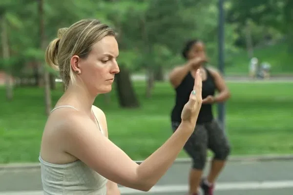 Unleash Inner Peace: Tai Chi, Kung Fu & Calligraphy in Beijing's Temple of Heaven