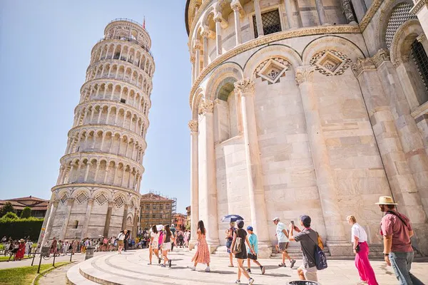 Pisa & Leaning Tower Half-Day Tour from Florence