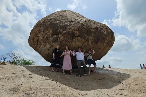 Unveiling Chennai's Treasures: A Day Trip to Mahabalipuram & Kanchipuram