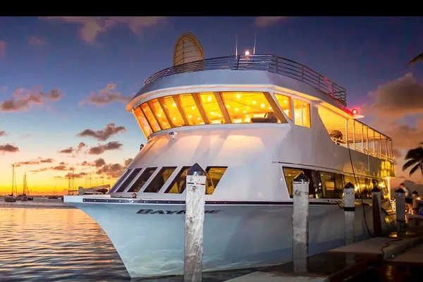 Miami Hip Hop Yacht Party: 3 Decks, Open Bar & Beats!