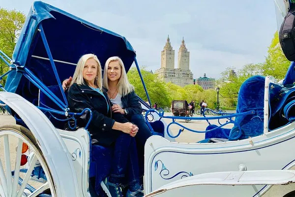 Exclusive Central Park Carriage Ride: A Luxurious 45-Minute VIP Experience