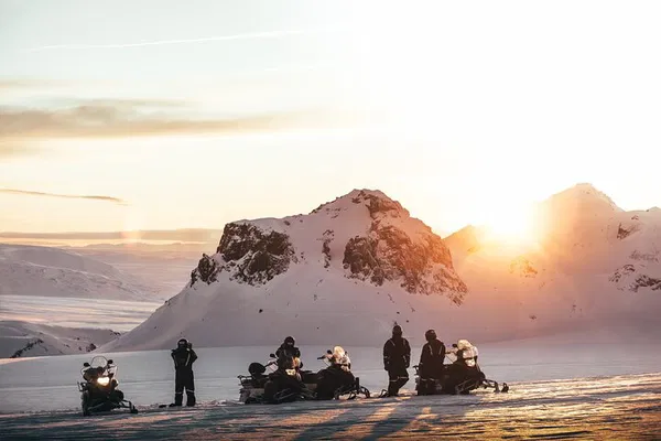 Golden Circle Super Jeep & Glacier Snowmobile Adventure: Iceland's Ultimate Thrill Ride