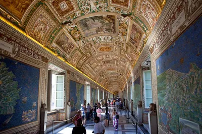 Vatican Tour: Skip the Line + Sistine Chapel & Basilica