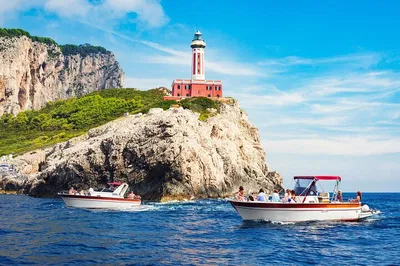 Capri Boat Tour: Island Cruise & Free Time (Sorrento)