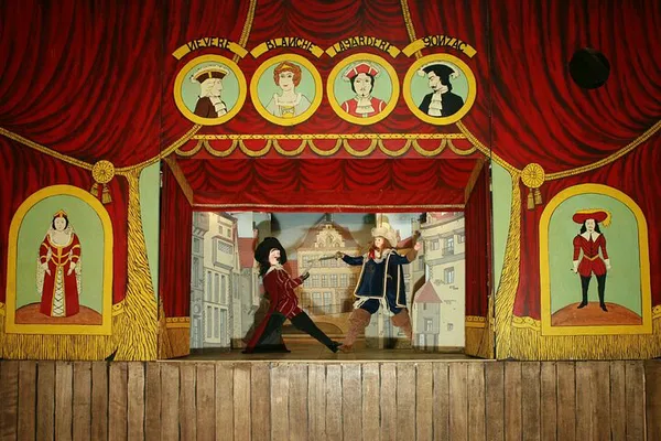 Brussels Puppet Show Ticket: Theatre Royal Toone