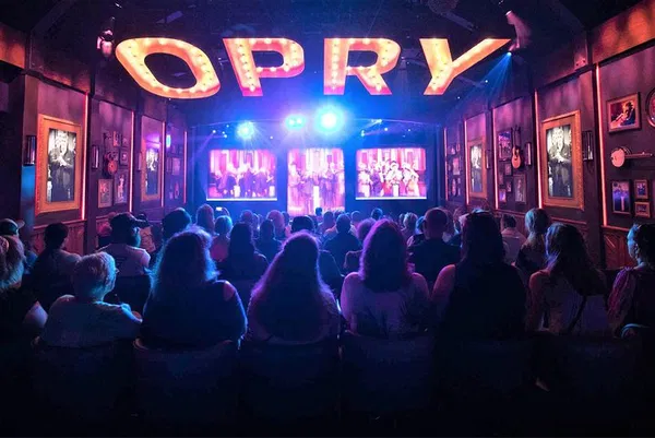 Nashville's Grand Ole Opry: Show & Backstage Tour!