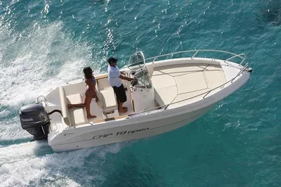 Unleash Your Inner Captain: Amalfi Coast Self-Guided Boat Adventure!