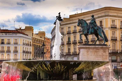 Uncover Madrid's Literary Gems & Royal Splendor: A Walking Tour Through History