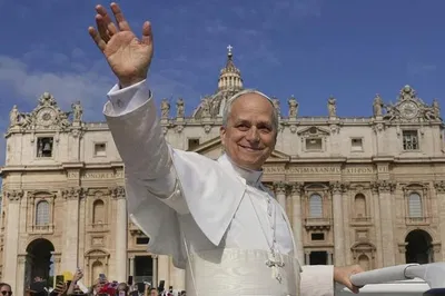 Witness Pope Francis: Papal Audience Experience in Vatican City