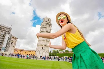 Pisa & Lucca Tour from Siena: See the Leaning Tower!
