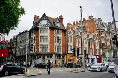 Rock 'n' Stroll: Unleash Your Inner Rockstar in London's Soho!