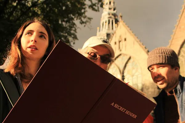 Unravel Amsterdam's Secrets: A Historical Treasure Hunt Adventure