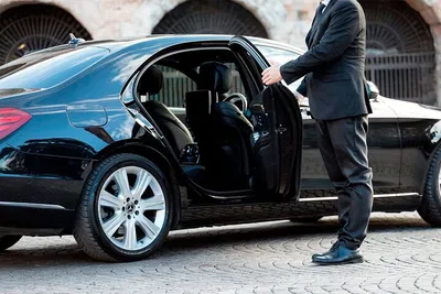 Florence Private Car Tour: See the City in Style!