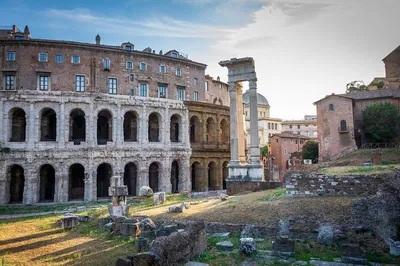 Unveiling Rome's Hidden Gems: A Walking Tour of Trastevere and the Jewish Ghetto