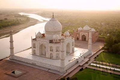 Chennai to Agra 2-Day Trip: Taj Mahal & Airfare Included