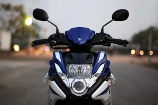 Yamaha Nouvo 5: Mui Ne Scooter Adventure - Explore Phan Thiet on Two Wheels!