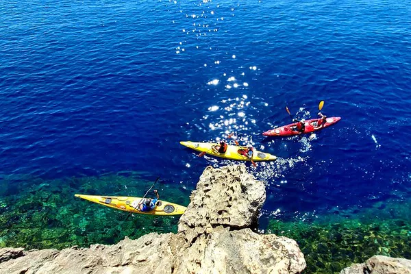 Kayak Gozo & Comino: Blue Lagoon Adventure