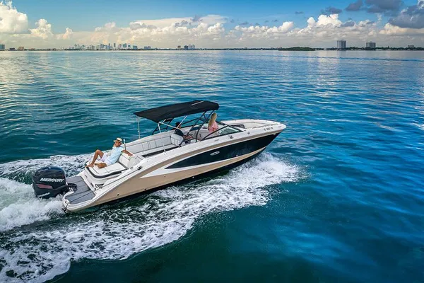 Miami Boat Bliss: Your Private Aquatic Adventure Awaits!