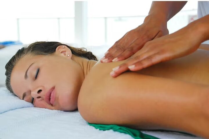 Luxury Dr. Fish Ocean Spa: Caribbean Cruise & Garra Rufa Treatment