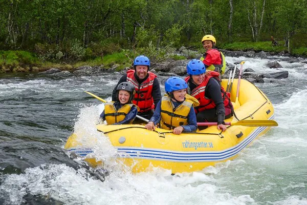 Unforgettable Family Fun: Level 1 Whitewater Rafting Adventure