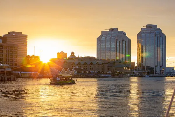 Halifax Sunset Cruise: Live Music & Harbour Views