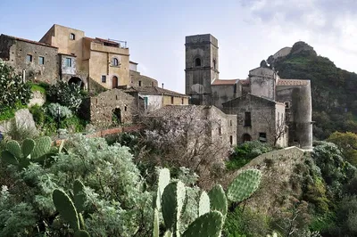 Godfather Tour: Explore Taormina & Savoca from Messina!