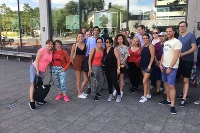 Amsterdam Red Light District: Unveiling History & Culture on Foot!