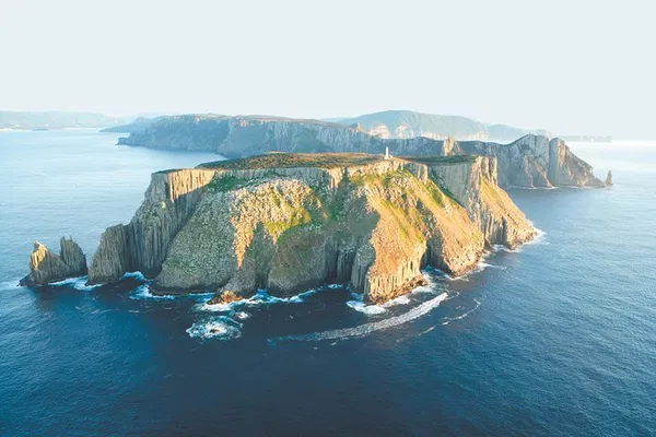 Tasman Island Cruise: Cliffside Adventure & Wildlife Spectacle!