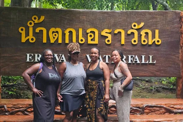 Kanchanaburi Private Tour: Erawan Falls & River Kwai Boat