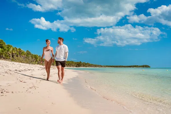 Cozumel: Kuzá Beach Park Day Pass - All-Inclusive Fun!