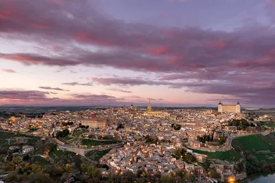 Uncover Toledo's Treasures: A Complete Historical Walking Tour