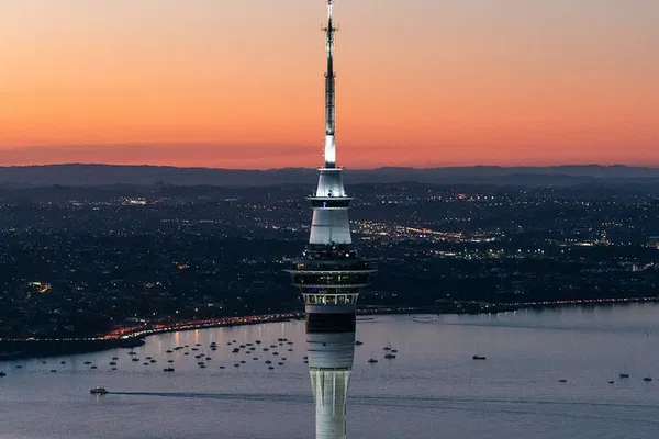 Auckland Sky Tower: Breathtaking 360° City Views