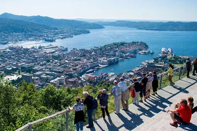 Uncover Bergen's Gems: A Grand Private Guided Tour