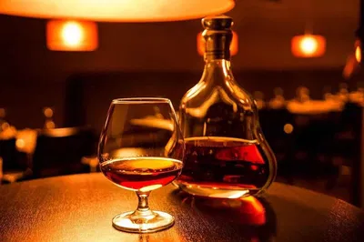 Cognac Private Tour: Indulge in a Gourmet Journey Through French Heritage