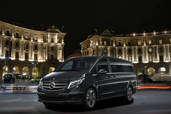 Stress-Free Rome Airport Transfer: Private Mercedes Benz Ride