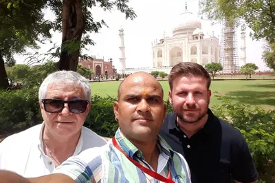 Taj Mahal: A Whirlwind Day Trip from Delhi by Gatimaan Express