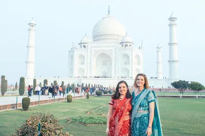 Taj Mahal Day Trip by Train: Delhi Round-Trip