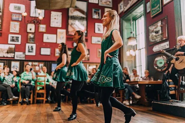 Irish Dance Party: Dublin Show, Dance & Guinness!