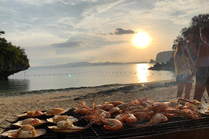Krabi Hong Islands: Sunset BBQ, Bioluminescence & Snorkeling Paradise