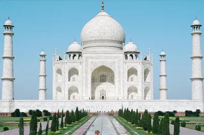Taj Mahal Express: A Whirlwind Day Trip from Delhi