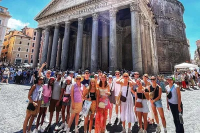 Unveiling Ancient Rome: A Historical Walking Tour of Piazza del Popolo