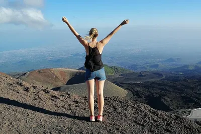 Etna Cruise Excursion: Unveiling Catania's Volcanic Majesty & Culinary Delights