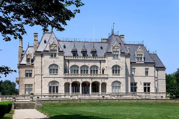 Newport Mansions: A Luxurious Private Day Trip from Boston