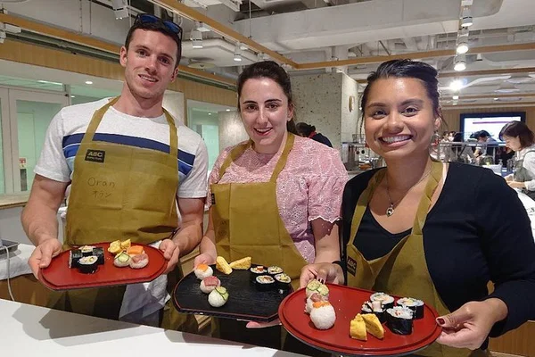 Tsukiji Market & Sushi: A Culinary Adventure in Tokyo!