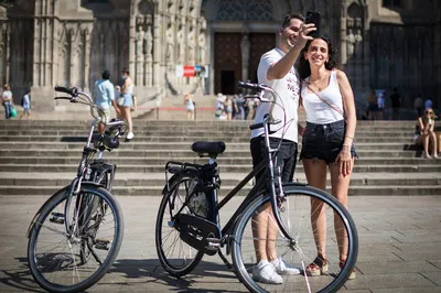 Barcelona Bike Adventure: Explore the City at Your Pace!